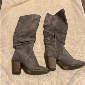 Taupe suede boots